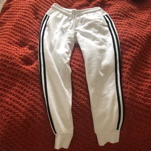 Adidas joggers / sweatpants